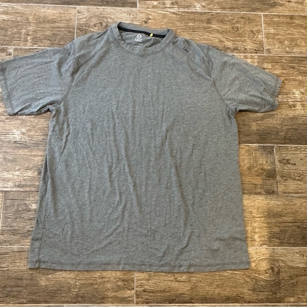 TASC Performance Mens Gray Short Sleeve Tee